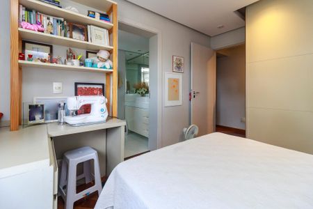 Apartamento à venda com 226m², 3 quartos e 3 vagasSuíte