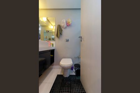 Apartamento à venda com 226m², 3 quartos e 3 vagasSuíte 3 - Banheiro