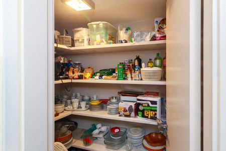 Apartamento à venda com 226m², 3 quartos e 3 vagasCozinha - Despensa