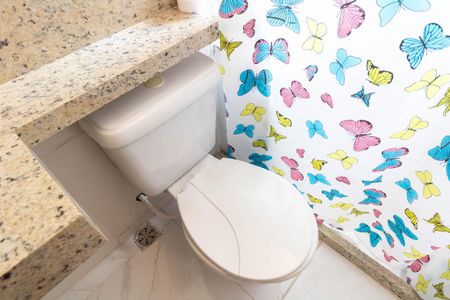 Casa de condomínio para alugar com 75m², 2 quartos e 2 vagas Casa de condomínio para alugar com 75m², 2 quartos e 2 vagasBanheiro