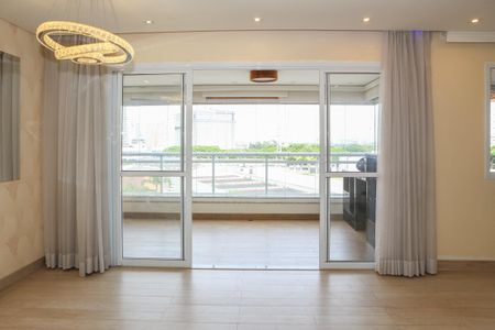 Apartamento para alugar com 117m², 3 quartos e 2 vagas Apartamento para alugar com 117m², 3 quartos e 2 vagasSala