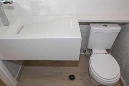 Apartamento para alugar com 117m², 3 quartos e 2 vagas Apartamento para alugar com 117m², 3 quartos e 2 vagasLavabo