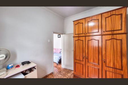 Quarto 1 de casa para alugar com 2 quartos, 60m² em Bonsucesso, Rio de Janeiro