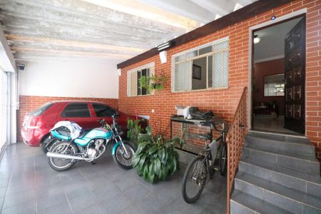 Casa à venda com 325m², 5 quartos e 2 vagasGaragem