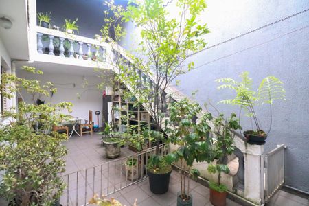 Casa à venda com 325m², 5 quartos e 2 vagasQuintal e Área de Serviço