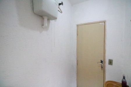 Casa à venda com 325m², 5 quartos e 2 vagasBanheiro da Área da Churrasqueira