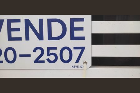 Casa à venda com 325m², 5 quartos e 2 vagasPlaca KBVE 127