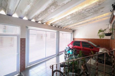 Casa à venda com 325m², 5 quartos e 2 vagasGaragem