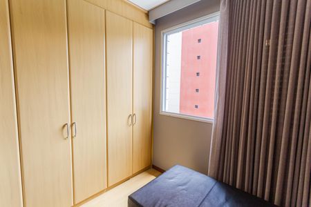 Apartamento à venda com 155m², 4 quartos e 3 vagasQuarto 2