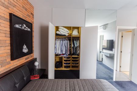 Apartamento à venda com 155m², 4 quartos e 3 vagasCloset da Suíte