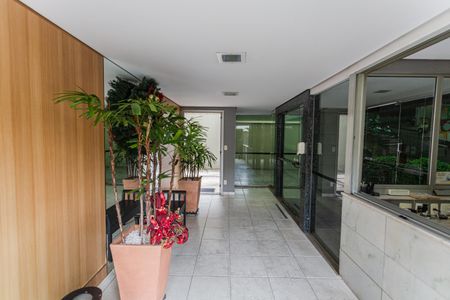 Apartamento à venda com 155m², 4 quartos e 3 vagasHall de entrada