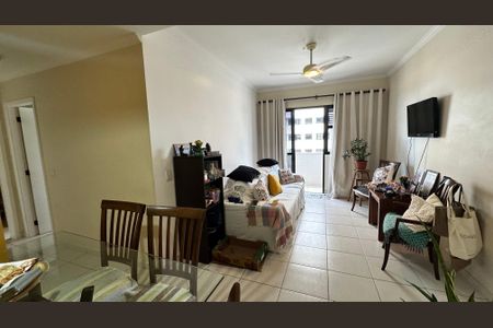 Sala de apartamento para alugar com 2 quartos, 70m² em Barra da Tijuca, Rio de Janeiro