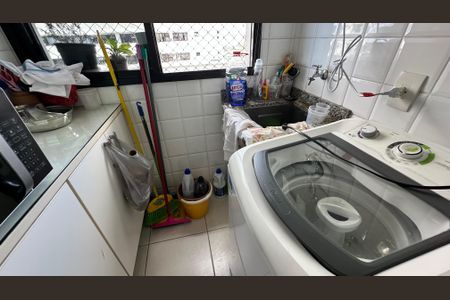 Apartamento para alugar com 70m², 2 quartos e 1 vagaÁrea de Serviço