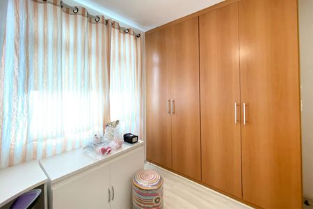 Apartamento para alugar com 156m², 4 quartos e 2 vagas Apartamento para alugar com 156m², 4 quartos e 2 vagasQuarto 2