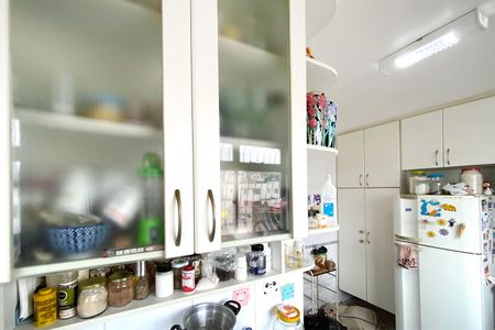 Apartamento para alugar com 156m², 4 quartos e 2 vagas Apartamento para alugar com 156m², 4 quartos e 2 vagasCozinha