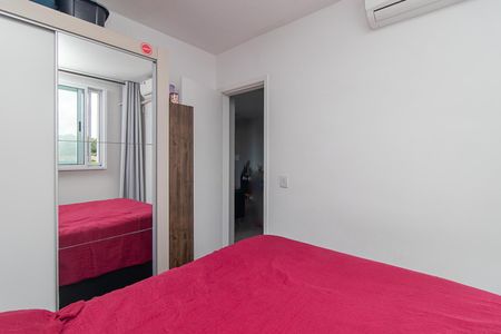 Quarto 1 de apartamento para alugar com 2 quartos, 42m² em Partenon, Porto Alegre