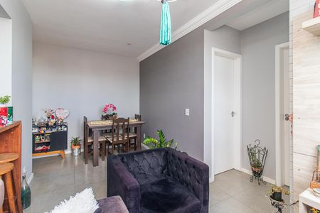 Sala de apartamento para alugar com 2 quartos, 42m² em Partenon, Porto Alegre