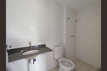 Apartamento para alugar com 48m², 2 quartos e 1 vaga Apartamento para alugar com 48m², 2 quartos e 1 vagaBanheiro da Suíte