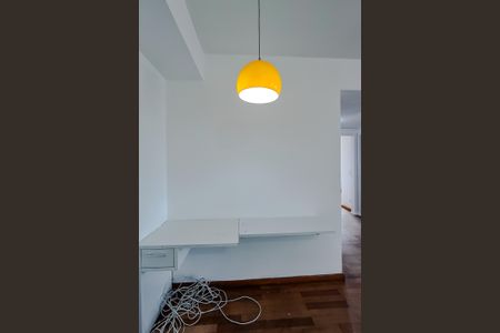 Apartamento à venda com 108m², 3 quartos e 2 vagasEscritório