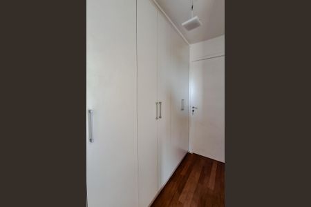 Apartamento à venda com 108m², 3 quartos e 2 vagasQuarto 3 - Suíte