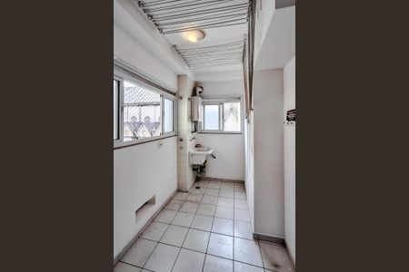 Apartamento à venda com 108m², 3 quartos e 2 vagasÁrea de Serviço