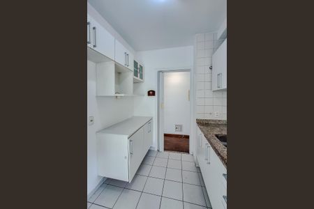 Apartamento à venda com 108m², 3 quartos e 2 vagasCozinha