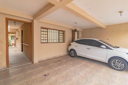 Casa à venda com 140m², 2 quartos e 2 vagas