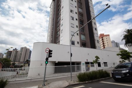Apartamento para alugar com 46m², 2 quartos e 2 vagas Apartamento para alugar com 46m², 2 quartos e 2 vagasFachada