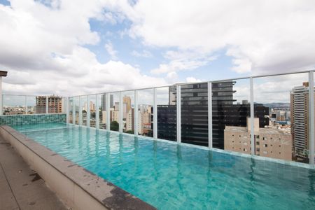 Apartamento para alugar com 46m², 2 quartos e 2 vagas Apartamento para alugar com 46m², 2 quartos e 2 vagasÁrea comum - Piscina