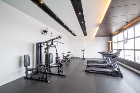 Apartamento para alugar com 46m², 2 quartos e 2 vagas Apartamento para alugar com 46m², 2 quartos e 2 vagasÁrea comum - Academia