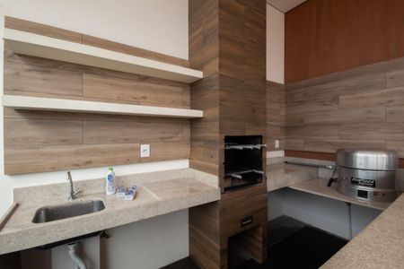 Apartamento para alugar com 46m², 2 quartos e 2 vagas Apartamento para alugar com 46m², 2 quartos e 2 vagasÁrea comum - Churrasqueira