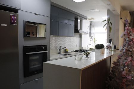 Apartamento à venda com 196m², 3 quartos e 2 vagasCozinha