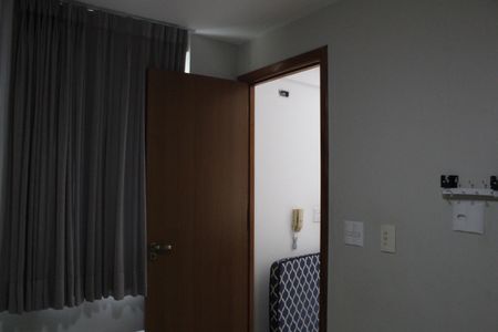 Apartamento à venda com 196m², 3 quartos e 2 vagasQuarto 4