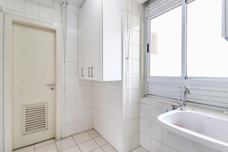 Apartamento para alugar com 116m², 4 quartos e 3 vagasÁrea de Serviço