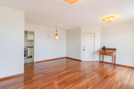 Apartamento para alugar com 116m², 4 quartos e 3 vagasSala