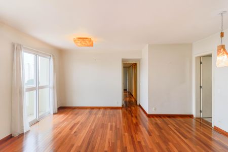 Apartamento para alugar com 116m², 4 quartos e 3 vagasSala