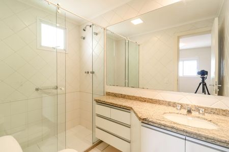 Apartamento para alugar com 116m², 4 quartos e 3 vagasBanheiro da Suíte 1