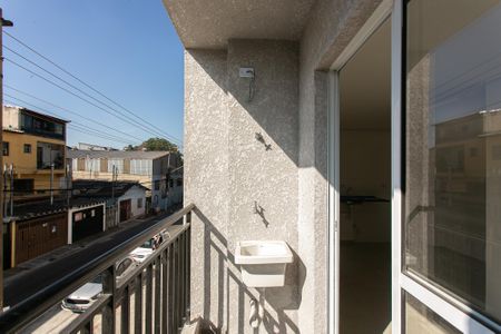 Varanda de kitnet/studio para alugar com 1 quarto, 30m² em Vila Carrão, São Paulo