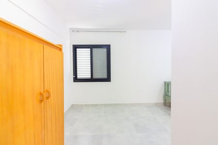 Quarto  de apartamento para alugar com 2 quartos, 40m² em Vila Campesina, Osasco