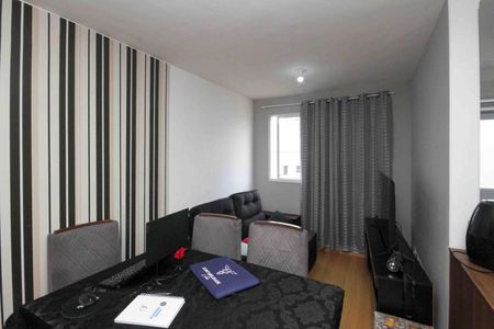 Sala de apartamento para alugar com 2 quartos, 43m² em Cidade São Mateus, São Paulo