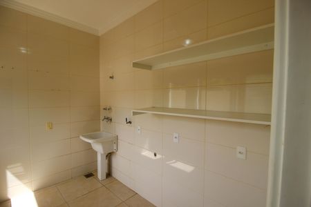 Casa de condomínio para alugar com 300m², 3 quartos e 4 vagas