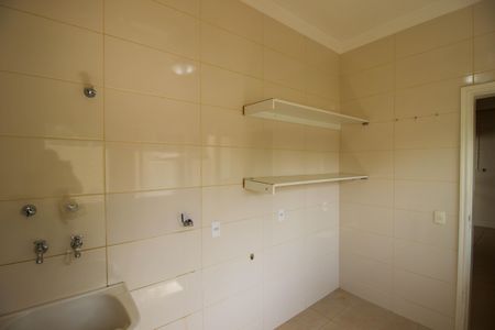 Casa de condomínio para alugar com 300m², 3 quartos e 4 vagas