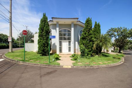 Casa de condomínio para alugar com 300m², 3 quartos e 4 vagas