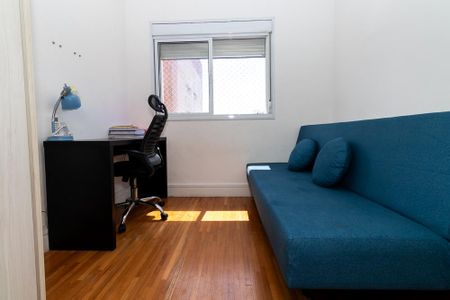 Apartamento à venda com 94m², 2 quartos e 2 vagas Apartamento à venda com 94m², 2 quartos e 2 vagasQuarto