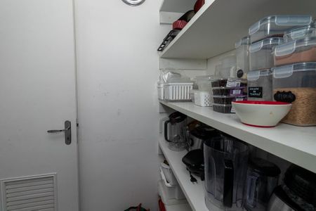 Apartamento à venda com 94m², 2 quartos e 2 vagas Apartamento à venda com 94m², 2 quartos e 2 vagasÁrea de Serviço - despensa