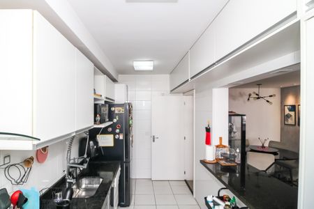 Apartamento à venda com 94m², 2 quartos e 2 vagas Apartamento à venda com 94m², 2 quartos e 2 vagasCozinha