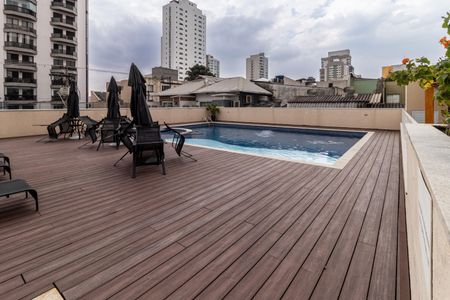 Apartamento à venda com 94m², 2 quartos e 2 vagas Apartamento à venda com 94m², 2 quartos e 2 vagasÁrea comum - Piscina
