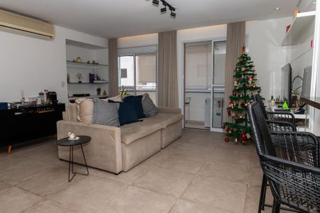 Apartamento à venda com 94m², 2 quartos e 2 vagas Apartamento à venda com 94m², 2 quartos e 2 vagasSala