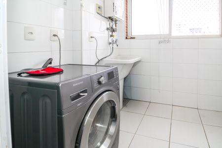 Apartamento à venda com 94m², 2 quartos e 2 vagas Apartamento à venda com 94m², 2 quartos e 2 vagasÁrea de Serviço
