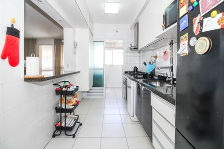 Apartamento à venda com 94m², 2 quartos e 2 vagas Apartamento à venda com 94m², 2 quartos e 2 vagasCozinha